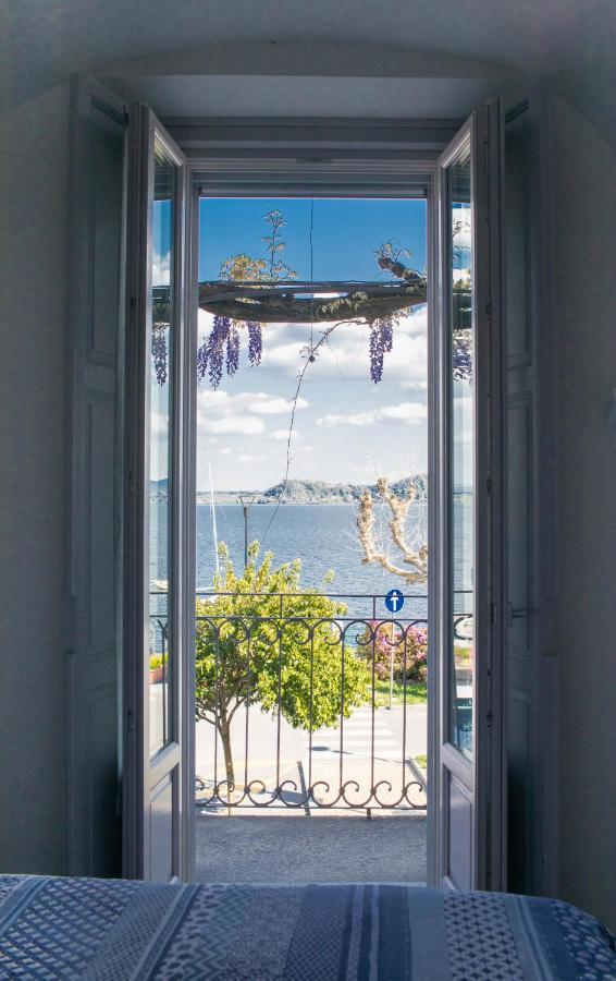 Appartement La Dimora Del Glicine 2 à Belgirate Extérieur photo